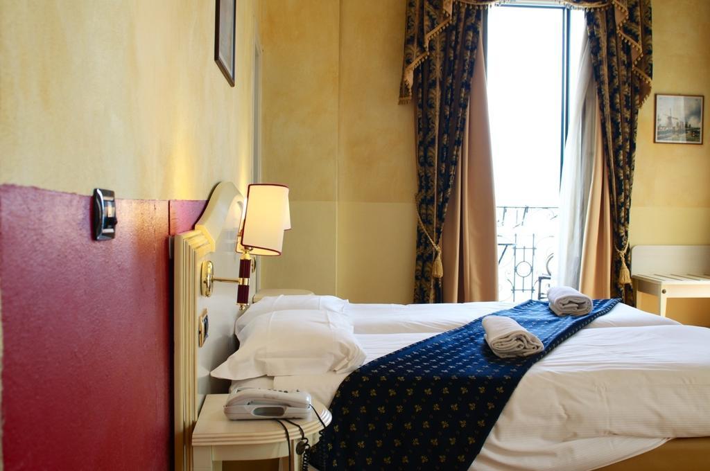 Hotel Britannia Excelsior Cadenabbia Exterior photo