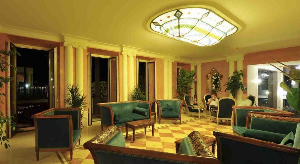 Hotel Britannia Excelsior Cadenabbia Exterior photo